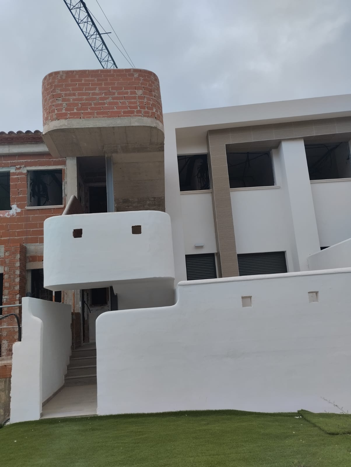 Obras en Murla adelantadas. Piso piloto disponible para visita.