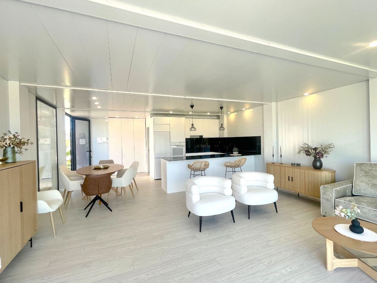 Caseta de ventas/piso piloto: Salón