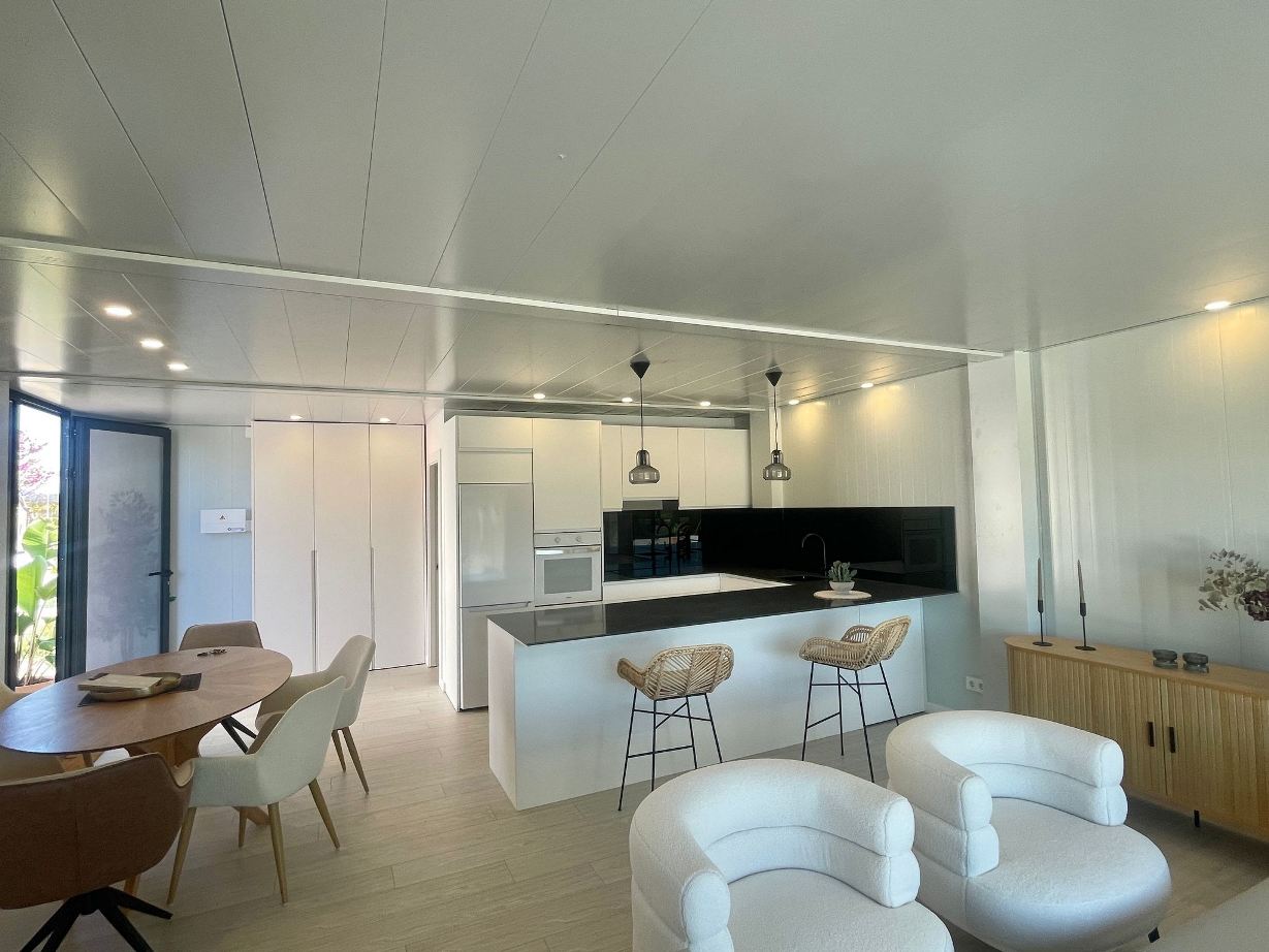 Caseta de ventas/piso piloto: Salón
